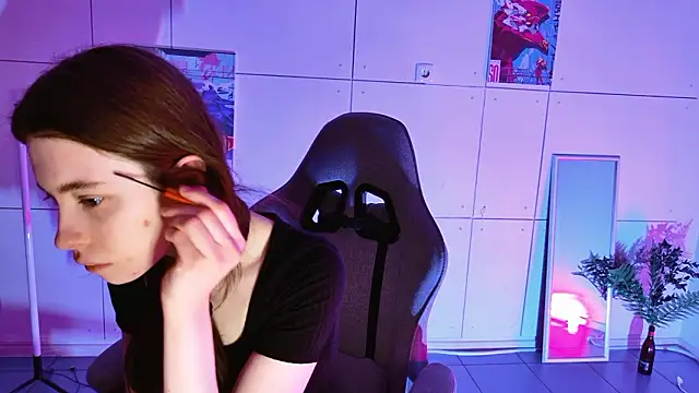 Yoka paradoXXX online show from March 10, 9:14 am