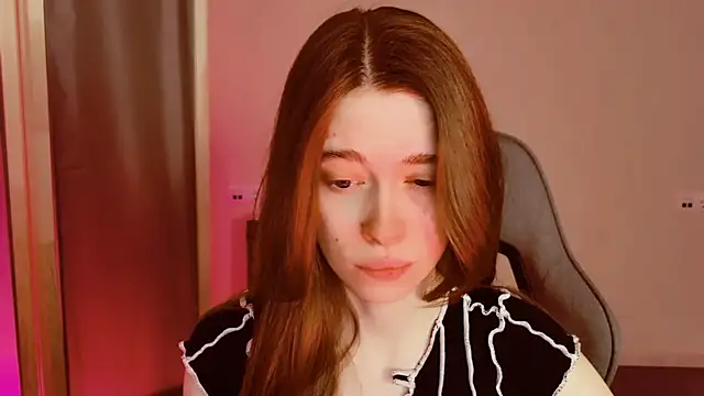 Yoka paradoXXX online show from April 27, 9:07 am