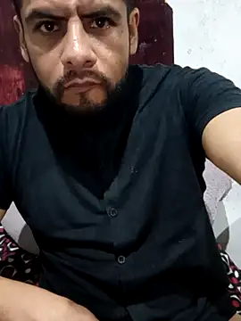 Snapshot of Neggajr87 chatting on February 26, 9:52 am Neggajr87 online show from February 26, 9:52 am