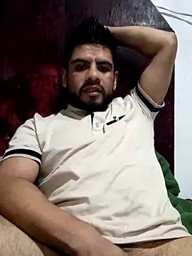 Snapshot of Neggajr87 chatting on March 8, 12:31 pm Neggajr87 online show from March 8, 12:31 pm