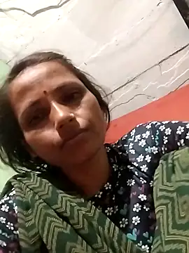 Snapshot of KIRTI12_HOT chatting on October 3, 3:42 pm KIRTI12 HOT online show from October 3, 3:42 pm