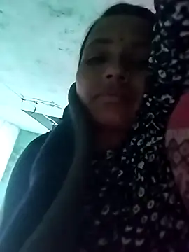 Snapshot of KIRTI12_HOT chatting on October 18, 3:24 pm KIRTI12 HOT online show from October 18, 3:24 pm