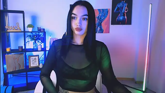 MonicaTess online show from December 18, 3:34 am