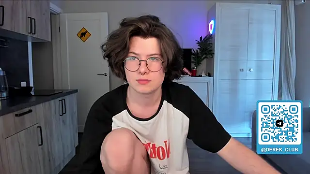 Derek Shameless online show from June 8, 12:16 pm