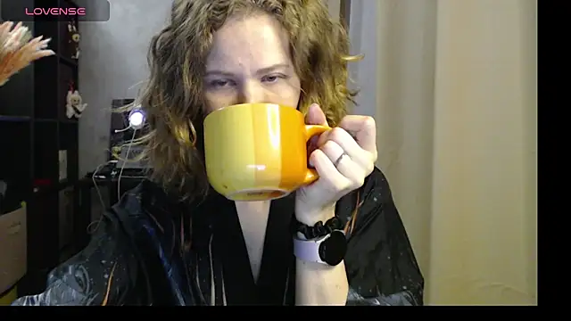 Snapshot of harpermoss chatting on September 14, 6:51 pm harpermoss online show from September 14, 6:51 pm