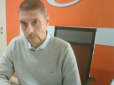 max79ve31 online show from October 8, 11:52 am