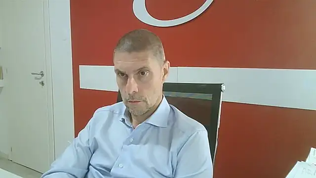 Snapshot of max79ve31 chatting on May 19, 12:55 pm max79ve31 online show from May 19, 12:55 pm