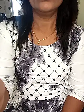 Snapshot of Marathi_rani2 chatting on February 5, 7:02 am Marathi rani2 online show from February 5, 7:02 am