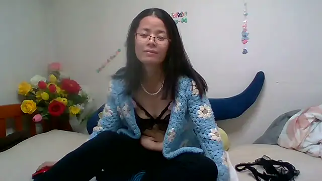 sweethanajapanese online show from December 16, 12:32 pm