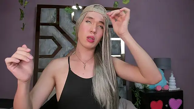 Electra Gosselin online show from April 7, 12:55 am