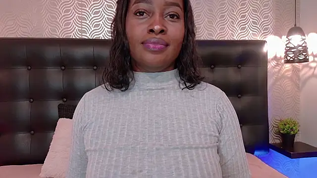 NaiaraMasson  online show from March 26, 12:33 pm