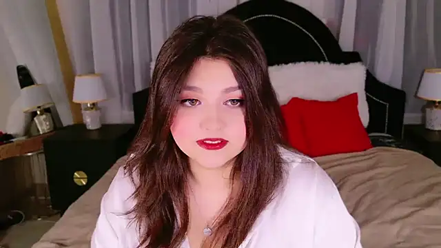 Snapshot of UR_BELLA chatting on October 30, 1:01 pm UR BELLA online show from October 30, 1:01 pm