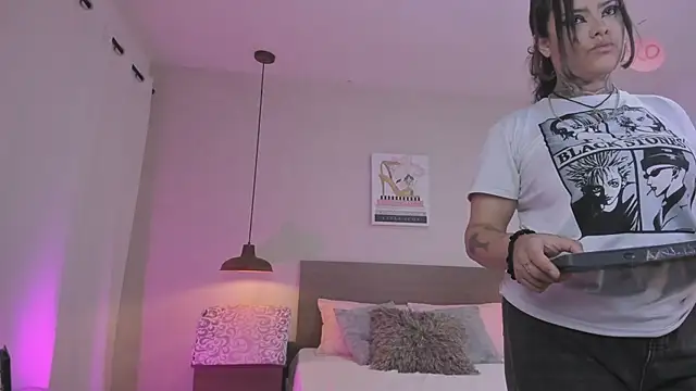 Katyrousee online show from February 21, 7:04 pm