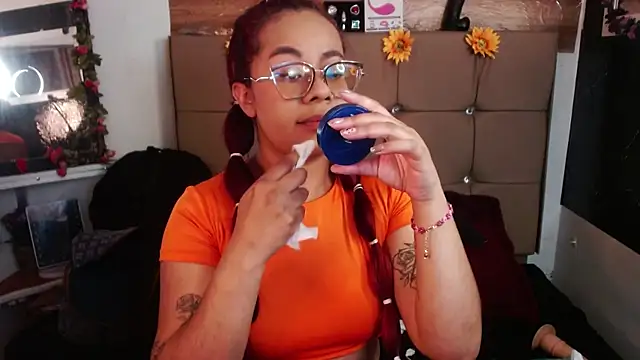 MIA  SPENCER online show from January 15, 7:06 pm