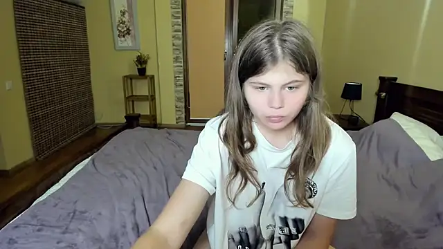 Lilly Jess online show from September 22, 6:54 pm