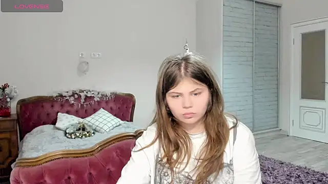 Lilly Jess online show from December 21, 8:49 pm