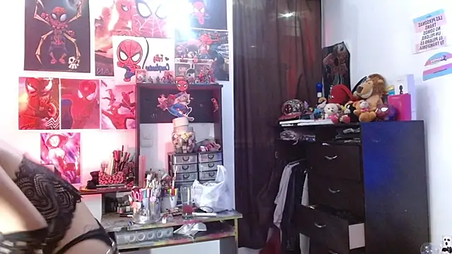 Snapshot of carolinerue chatting on September 22, 2:02 am carolinerue online show from September 22, 2:02 am