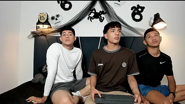 maicol cum23 online show from October 28, 4:27 am