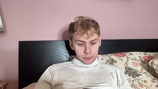 scottishtwink01 online show from October 21, 12:28 pm