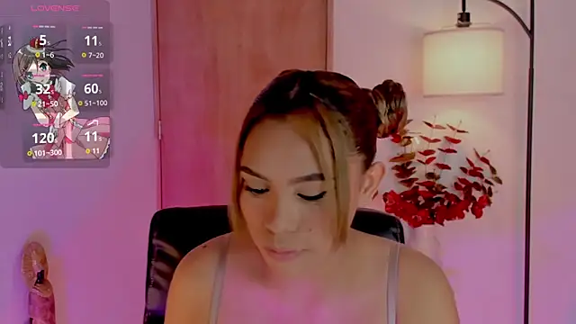 Snapshot of OxanaFedorova1- chatting on October 6, 8:06 pm OxanaFedorova1- online show from October 6, 8:06 pm