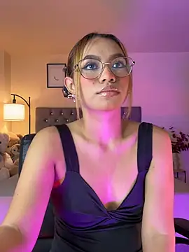 OxanaFedorova1- online show from April 11, 8:35 pm