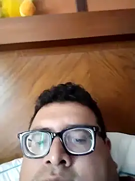 Santiagoqro85 online show from September 14, 3:55 pm