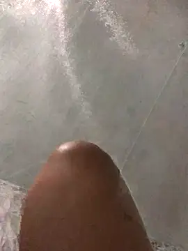 Snapshot of luzmelzinha chatting on October 15, 3:28 am luzmelzinha online show from October 15, 3:28 am