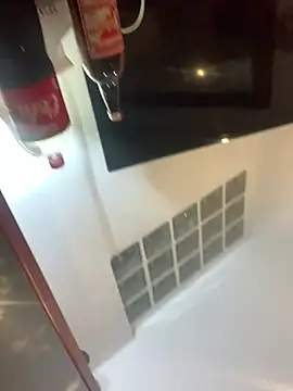 tuplaceroll online show from April 16, 12:00 am