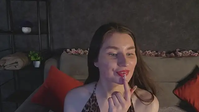 Snapshot of Raybe-Vins chatting on June 25, 9:25 am Raybe-Vins online show from June 25, 9:25 am