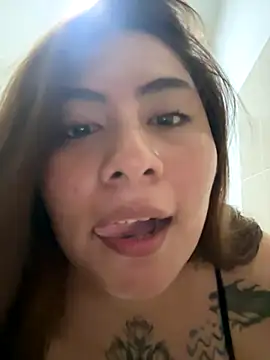 Edalyn29 online show from October 1, 4:51 am