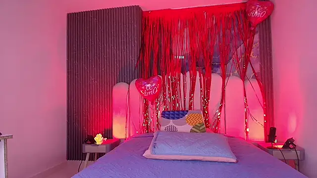 abbyrouss  online show from February 9, 3:10 am