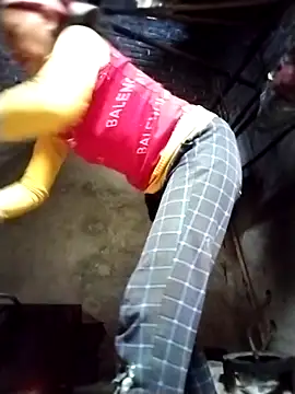 -Xuka-200 online show from December 18, 1:33 am