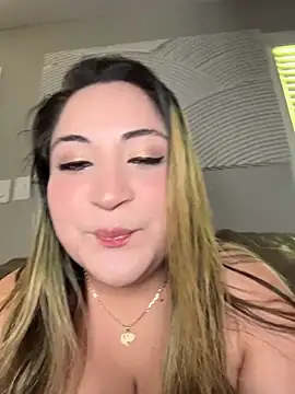 Snapshot of stayathomemom chatting on July 2, 5:52 pm stayathomemom online show from July 2, 5:52 pm