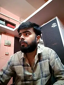 soniriyaa010101 online show from December 16, 10:20 am