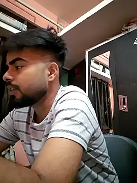 soniriyaa010101 online show from April 2, 7:44 pm