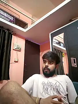 soniriyaa010101 online show from July 4, 8:42 am