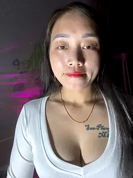 chipp-bong online show from November 15, 1:07 pm