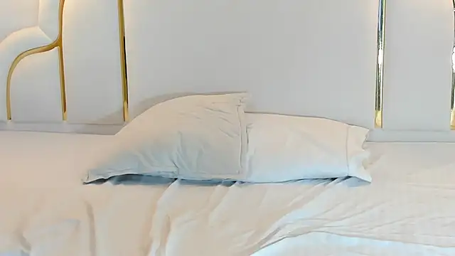 naughtyrose vc online show from April 22, 6:20 pm