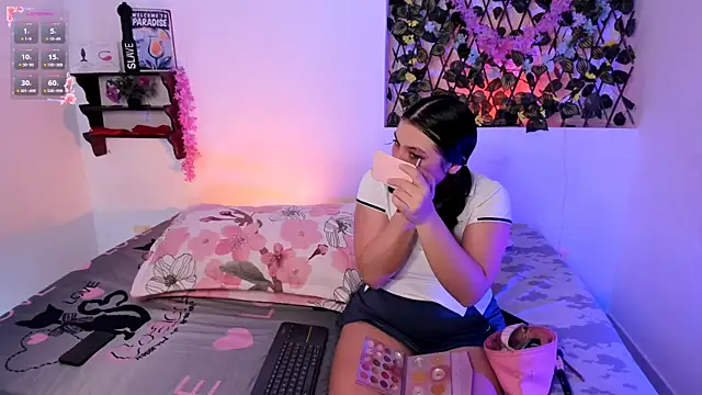 kylietimothee online show from March 1, 4:31 pm