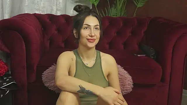 Snapshot of CanndyChloe chatting on September 30, 6:51 am CanndyChloe online show from September 30, 6:51 am