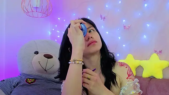 april bennett online show from January 15, 12:54 pm