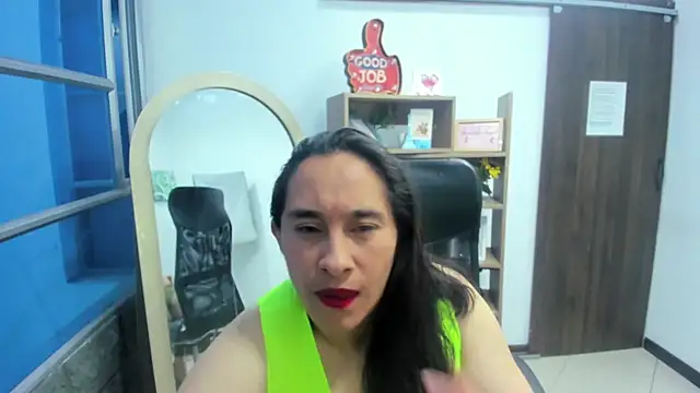 LeilaSmith  online show from November 4, 1:21 pm