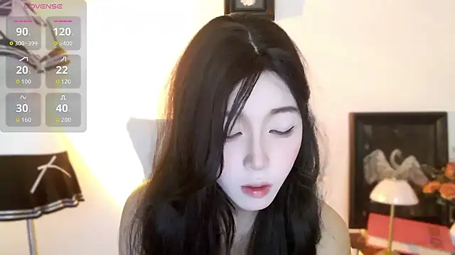 Wfrost0707 online show from November 17, 6:19 am