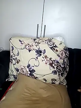 MilfBoobsxx online show from November 26, 4:41 pm