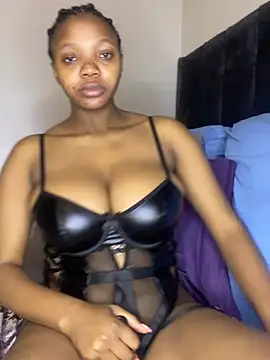 MilfBoobsxx online show from March 26, 3:45 am