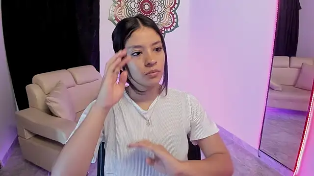 Candy fox 19 online show from March 11, 4:13 pm