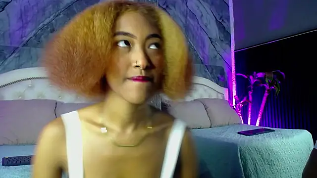 Alisha Ebonyy online show from October 13, 11:43 am