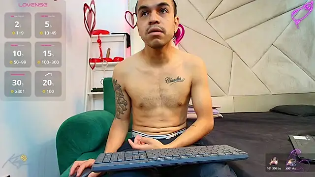 Snapshot of Harald_Smed chatting on February 12, 1:17 pm Harald Smed online show from February 12, 1:17 pm