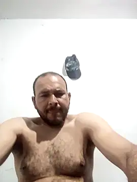 Snapshot of javi-tunene chatting on November 5, 1:27 am javi-tunene online show from November 5, 1:27 am