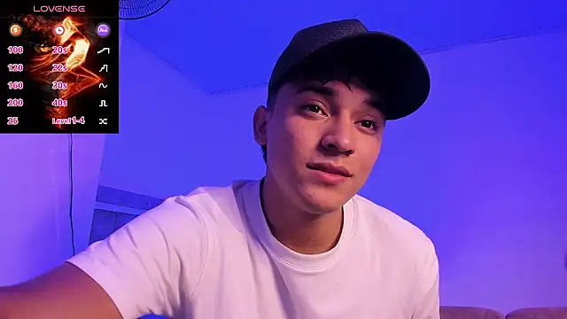 Austin Cardieff  online show from October 22, 8:08 pm